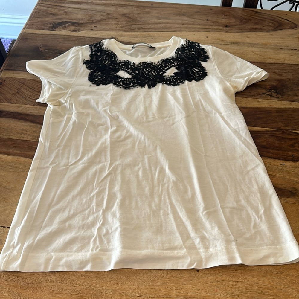Dolce and Gabbana white T shirt with black lace detail
